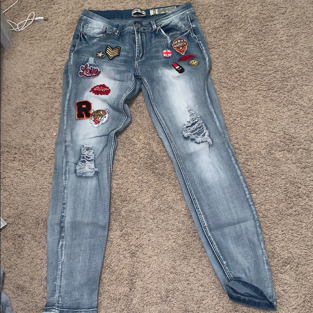 Jeans